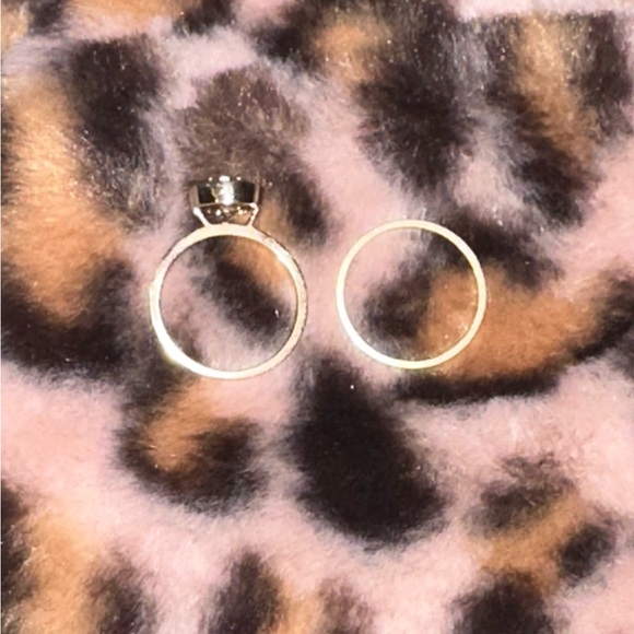 8.0 MM Round Bezel Yellow Gold Moissanite Wedding Set - Picture 7 of 10